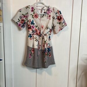 💚 Trixxi | Girls Floral and Striped Romper with Belt - medium